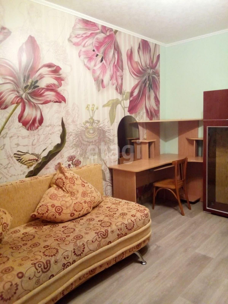Комната Николая Зелинского, 17