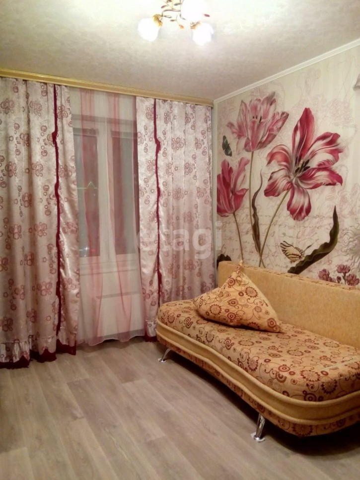 Комната Николая Зелинского, 17