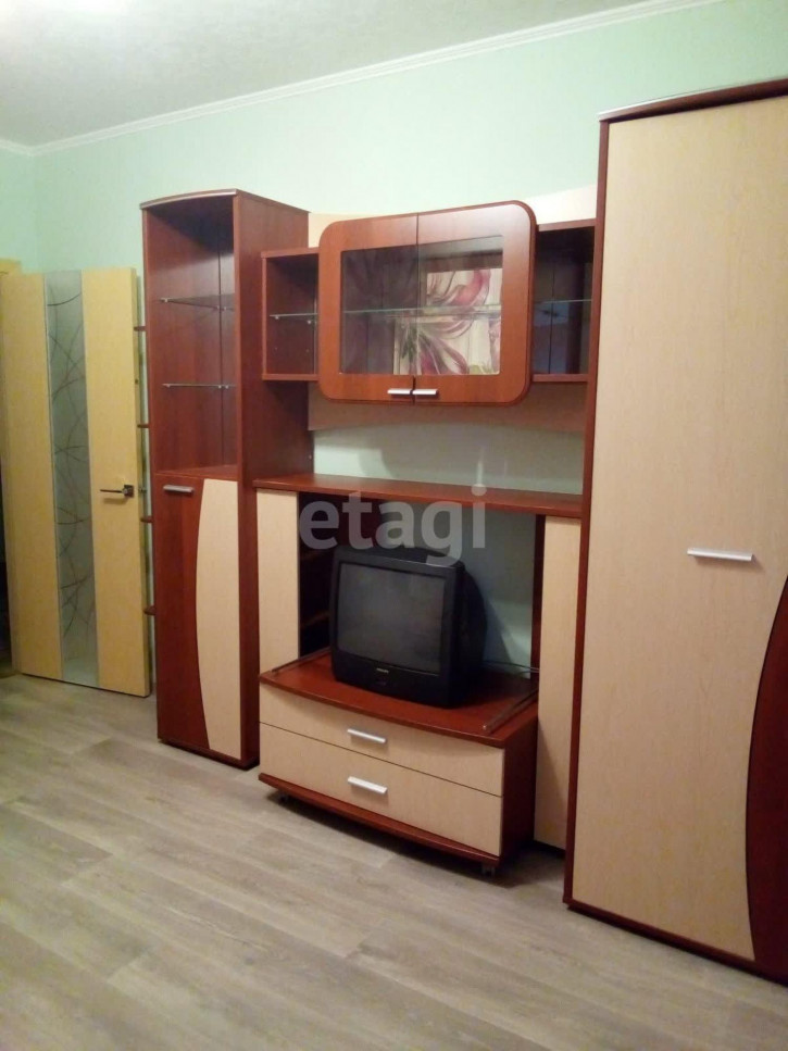 Комната Николая Зелинского, 17