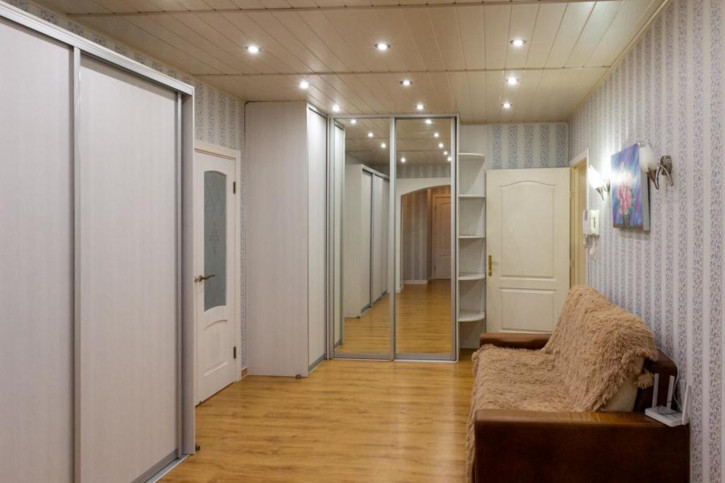 3-комн квартира Арцыбушевская улица, 40