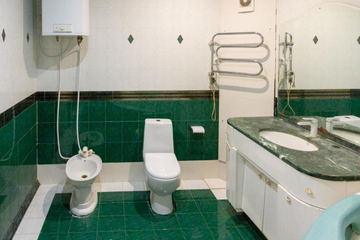 3-комн квартира Арцыбушевская улица, 40