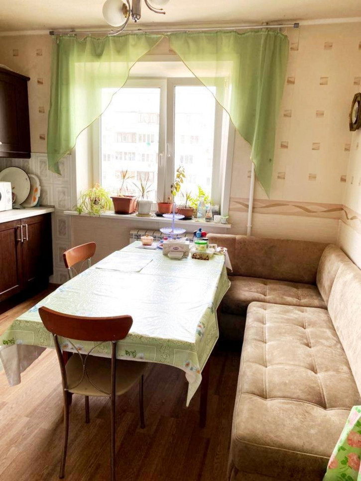 3-комн квартира Ново-Вокзальная улица, 253