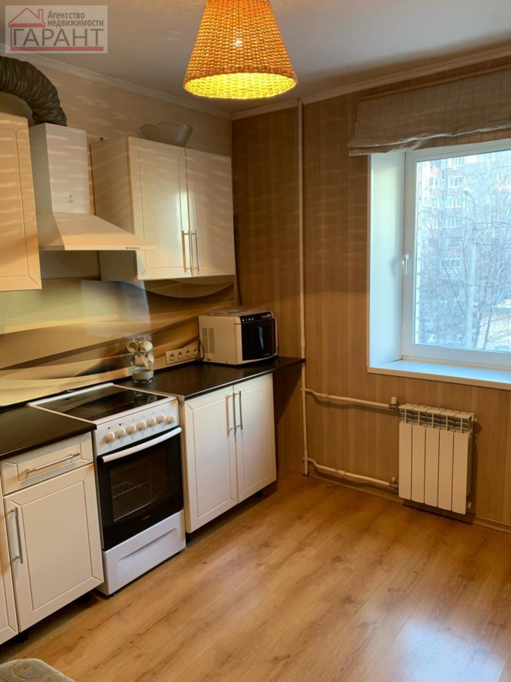 2-комн квартира Енисейская улица, 57