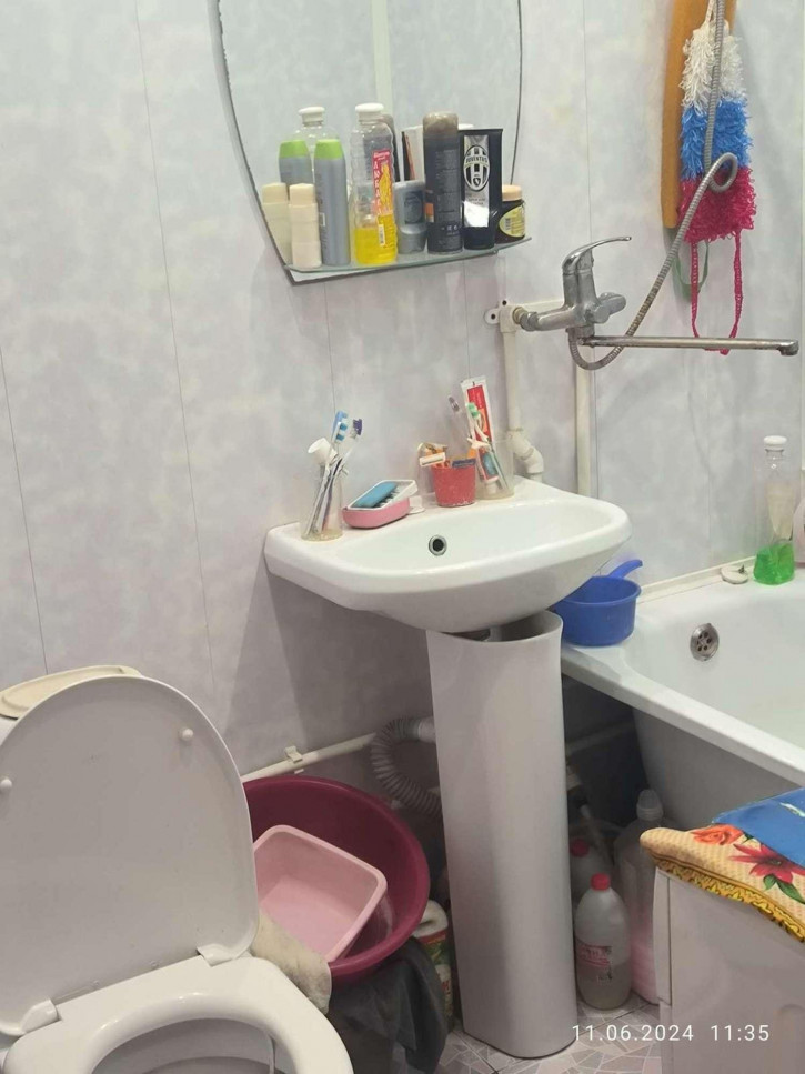 3-комн квартира Расковой улица, 67