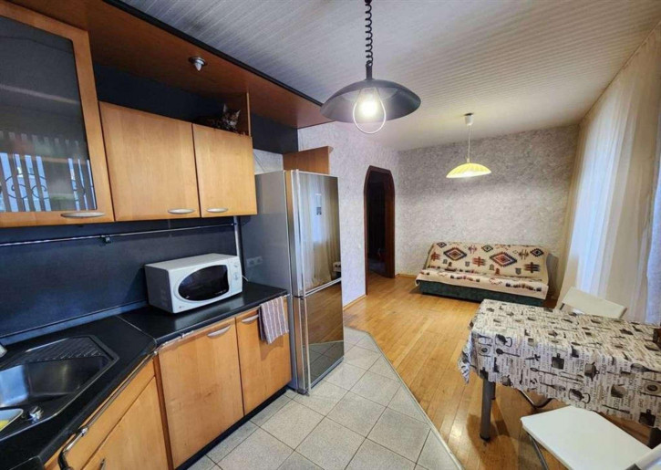 2-комн квартира Тихвинская улица, 24
