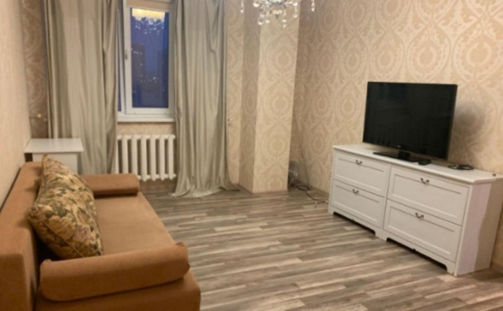 1-комн квартира Революционная улица, 5
