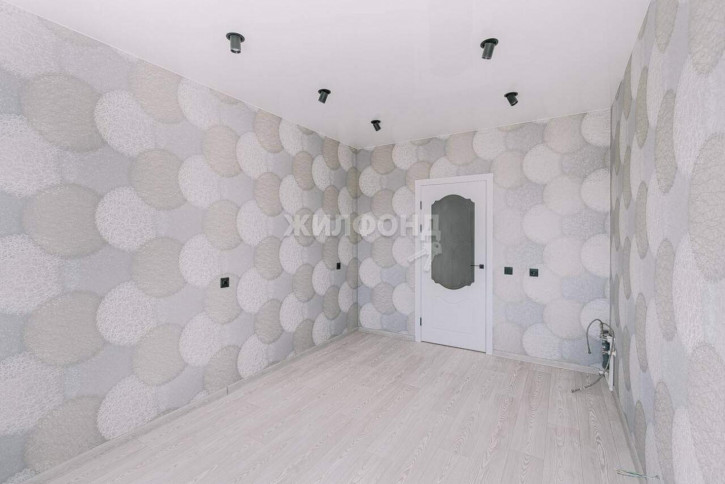 2-комн квартира Петухова улица, д.172