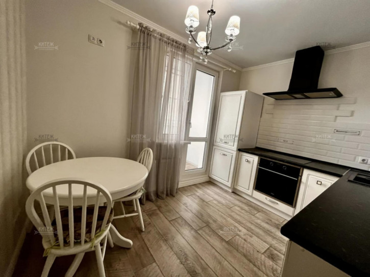 1-комн квартира Тарутинская улица,231к9