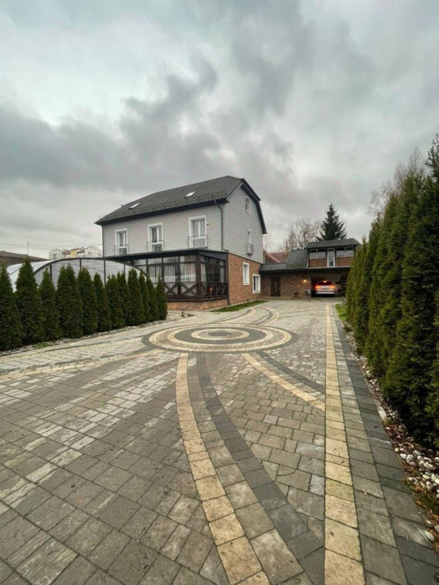 Купить дачу, дом, коттедж за 64 000 000 рублей на ул Парковая, 4