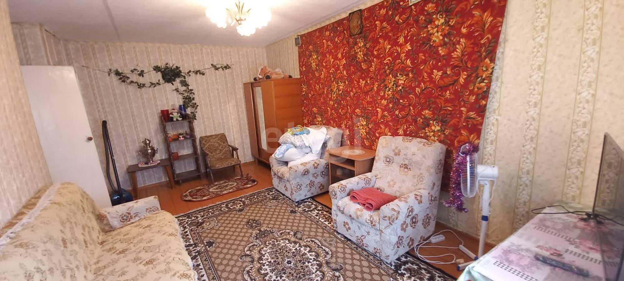 Купить квартиру за 2 100 000 рублей на 40 лет ВЛКСМ, 7