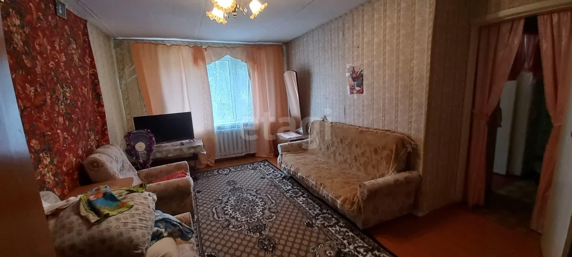Купить квартиру за 2 100 000 рублей на 40 лет ВЛКСМ, 7