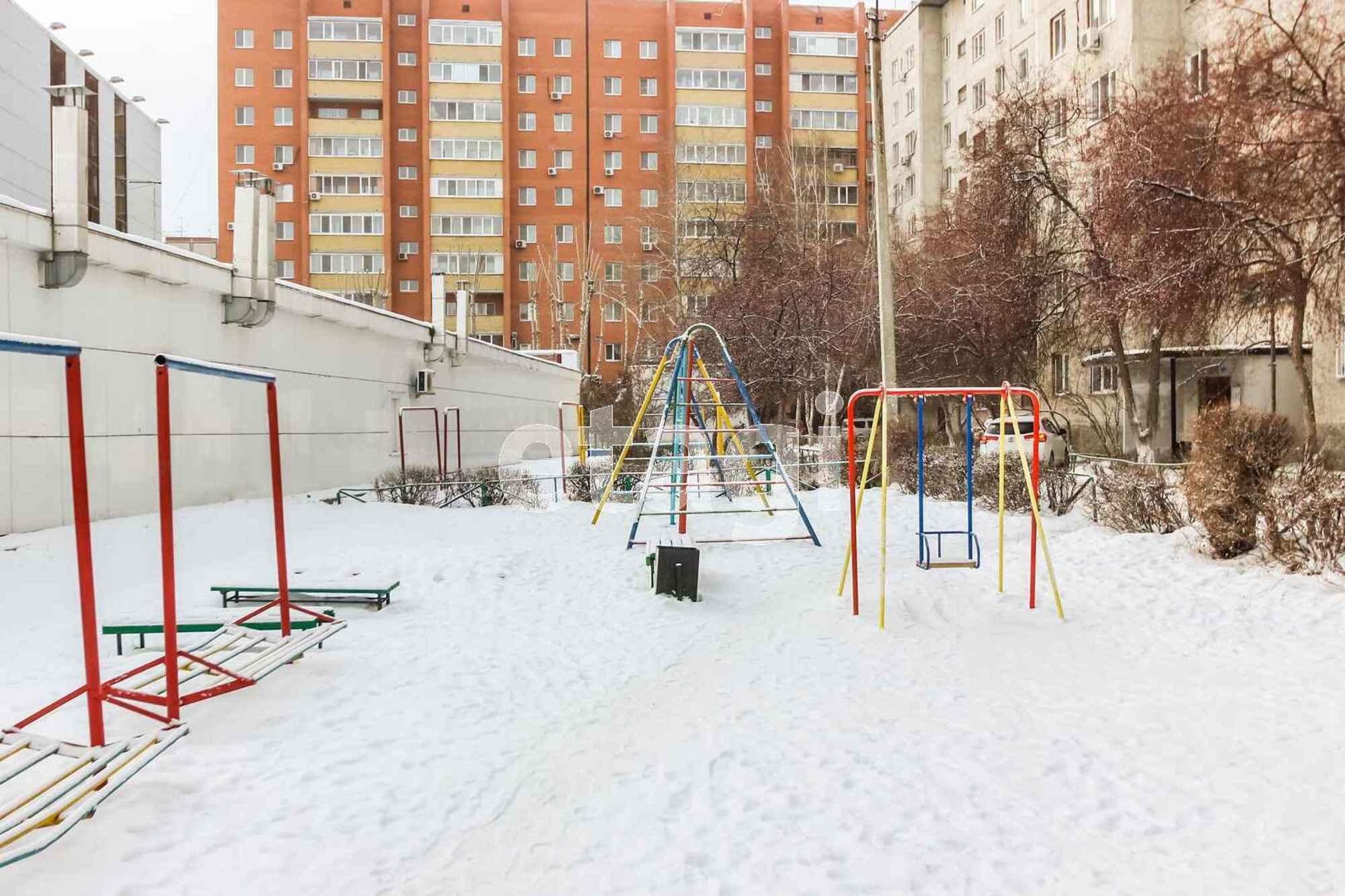 Купить квартиру за 6 990 000 рублей на Елизарова, 49