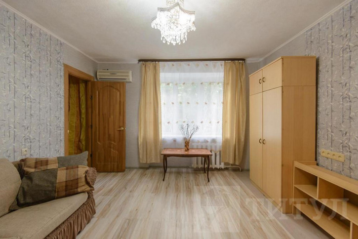 2-комн квартира Чкаловский