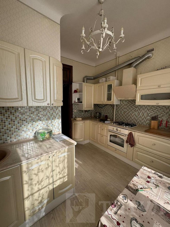 2-комн квартира Центр