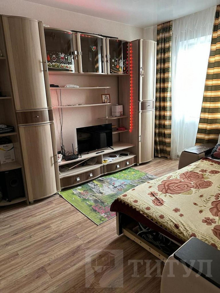 3-комн квартира Суворовский
