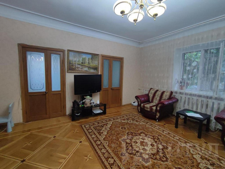 3-комн квартира Орджоникидзе