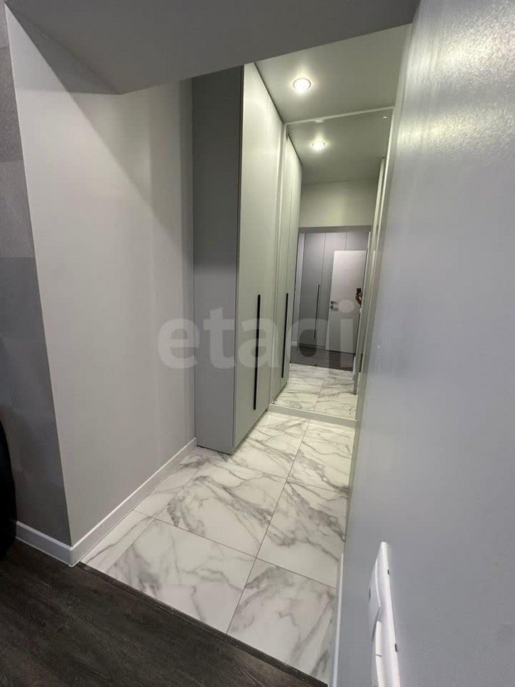 3-комн квартира улица Развития, 10