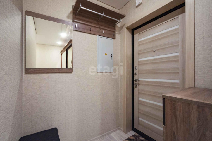 1-комн квартира Кривоусова, 18г