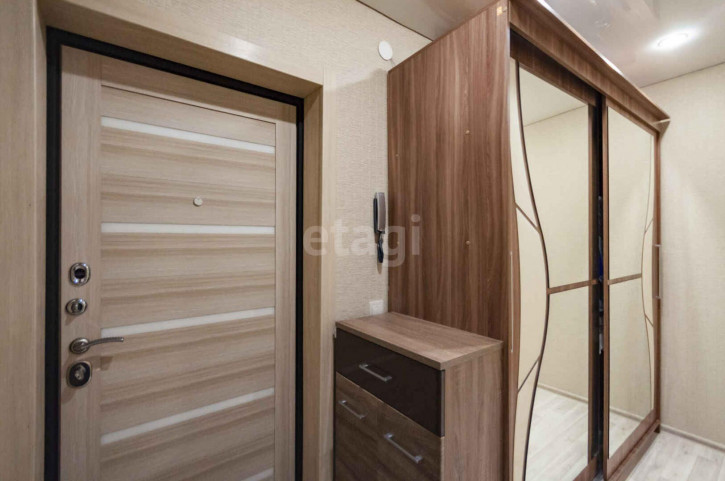 1-комн квартира Кривоусова, 18г