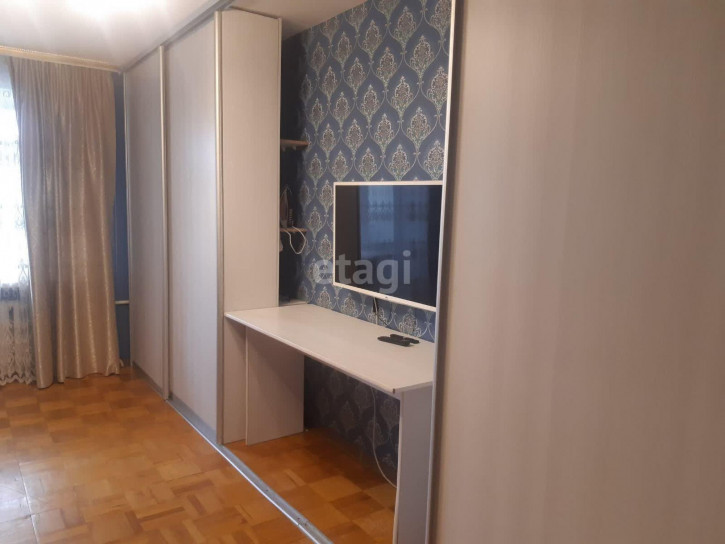 3-комн квартира Шаимский пр., 4