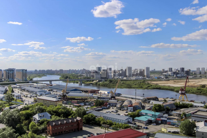 2-комн квартира Дамбовская, 25/1