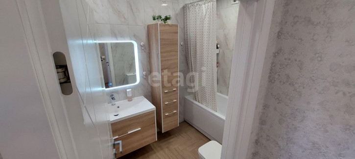 2-комн квартира Невская, 109