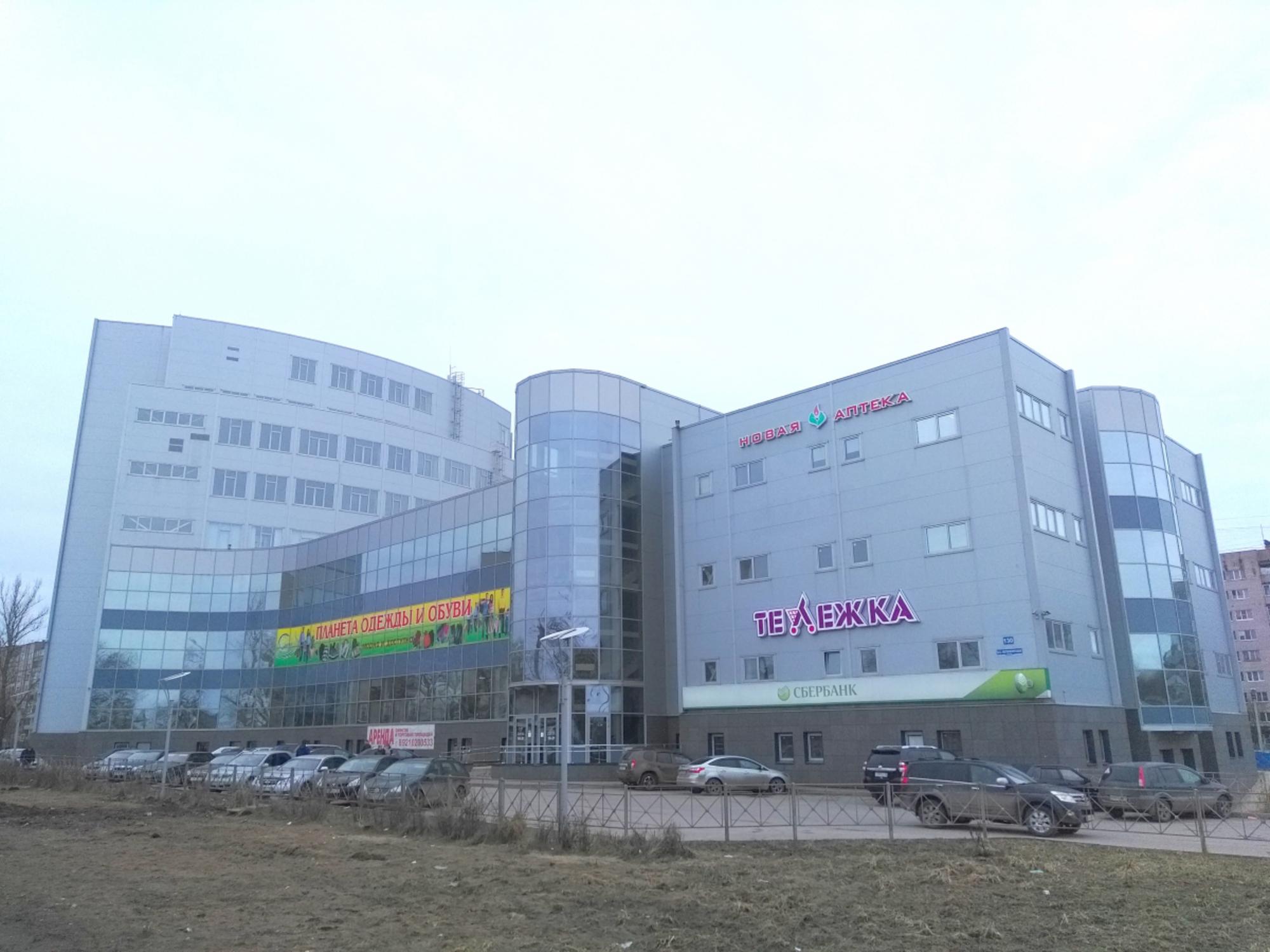 Сдать торговое помещение за 100 000 рублей на ул Большая Санкт-Петербургская, 130