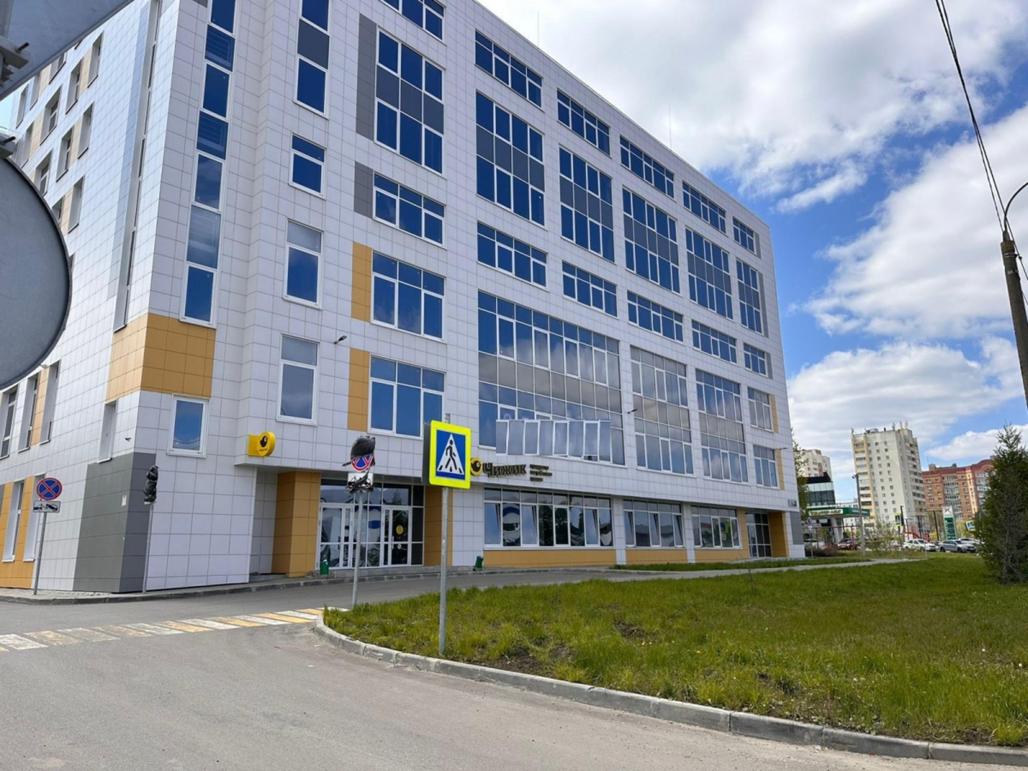 Купить помещение свободного назначения за 85 000 000 рублей на ул Фатыха Амирхана, 40а
