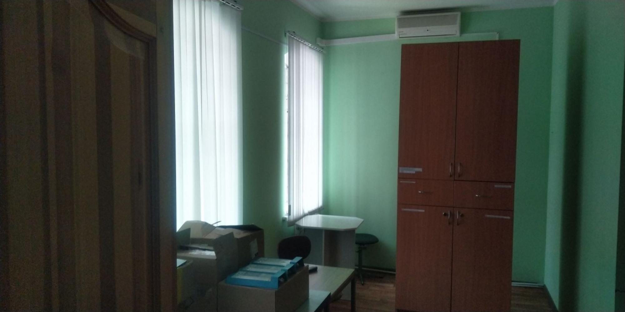 Сдать торговое помещение за 45 000 рублей на ул Московская, 23