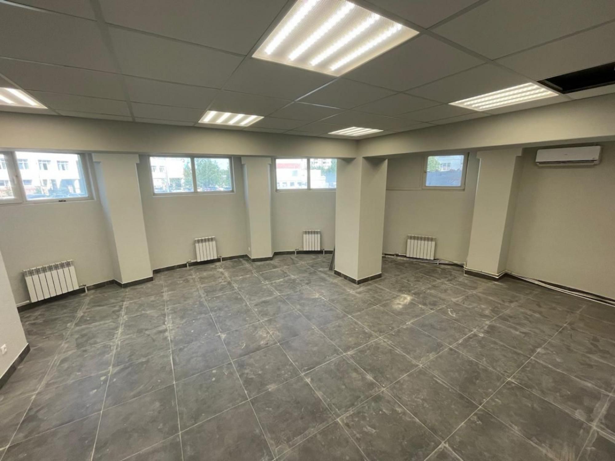 Сдать офис, помещение под офис за 104 550 рублей на пр-кт Победы, 138А