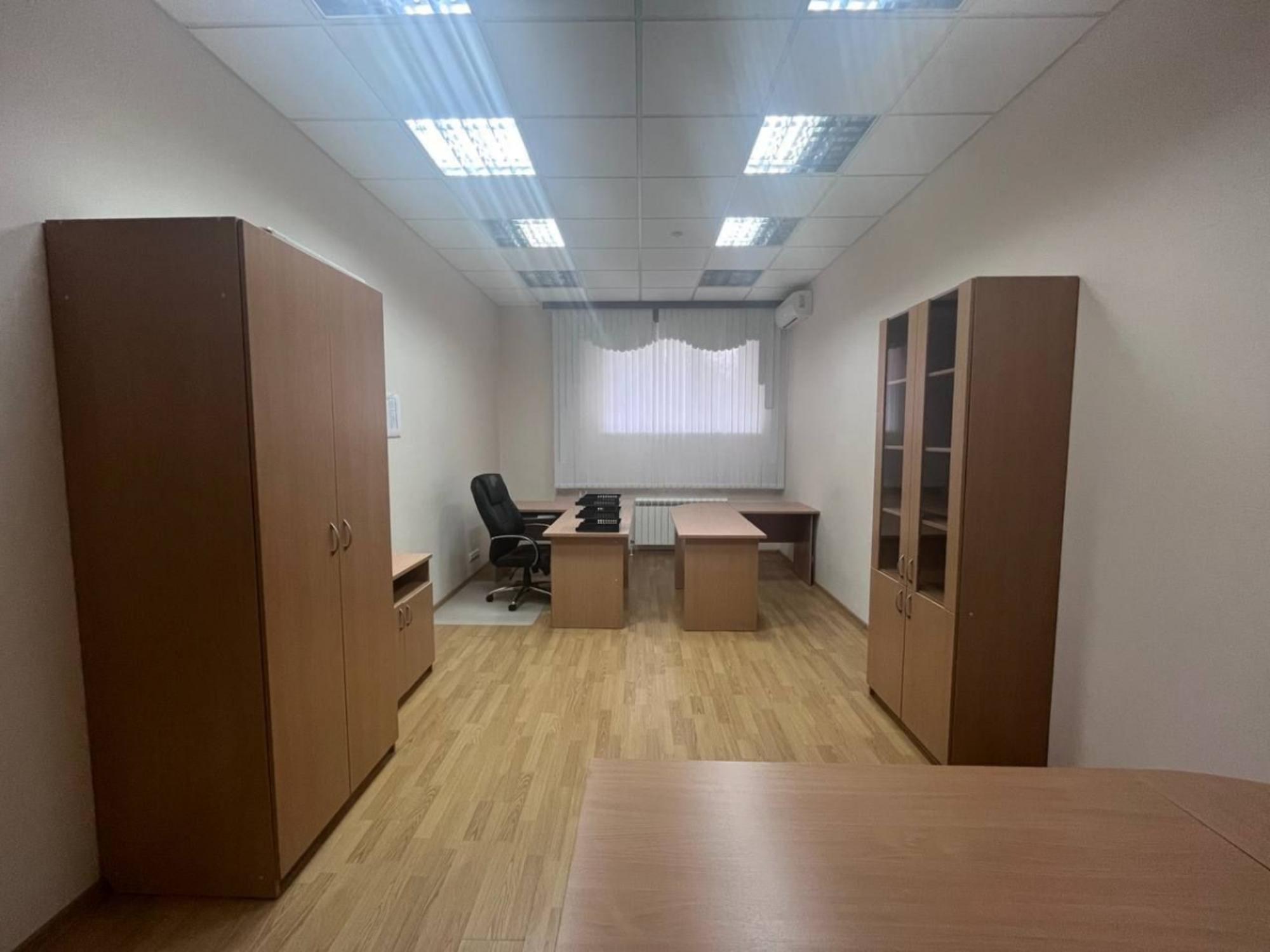 Сдать офис, помещение под офис за 249 849 рублей на ул Дружбы, 14