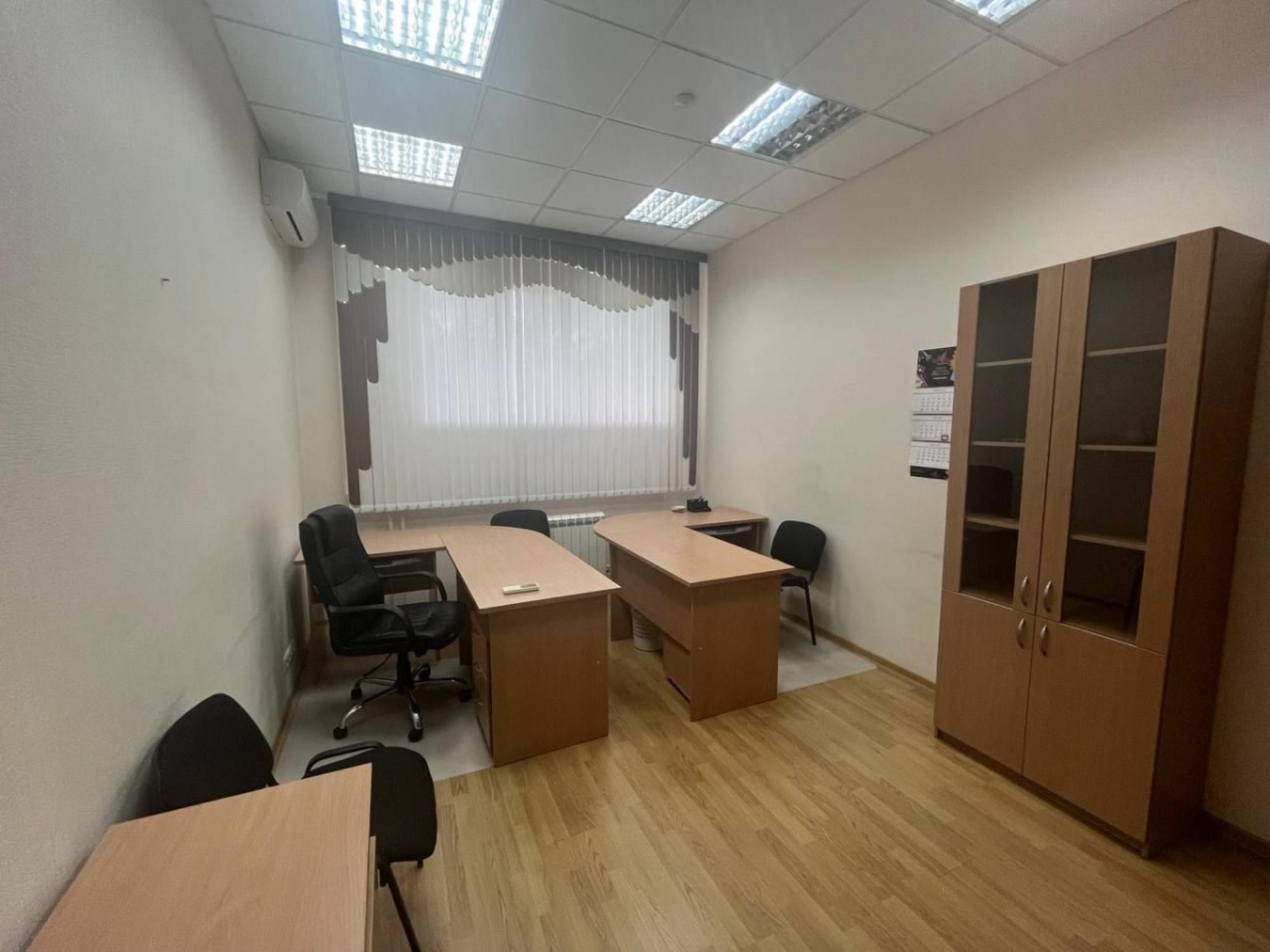 Сдать офис, помещение под офис за 249 849 рублей на ул Дружбы, 14