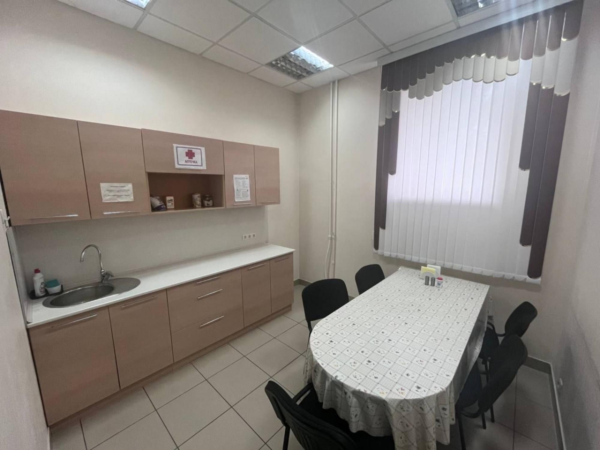 Сдать офис, помещение под офис за 249 849 рублей на ул Дружбы, 14
