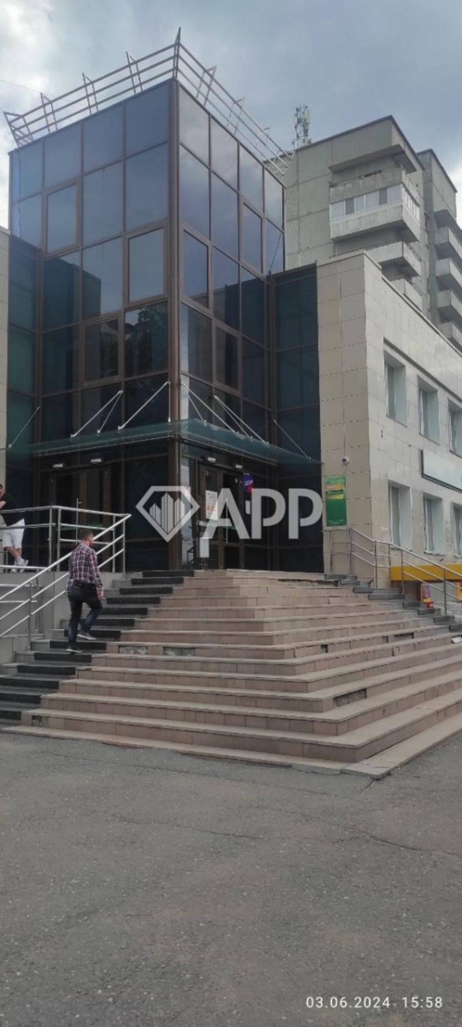 Сдать офис, помещение под офис за 20 670 рублей на 15-я Рабочая улица