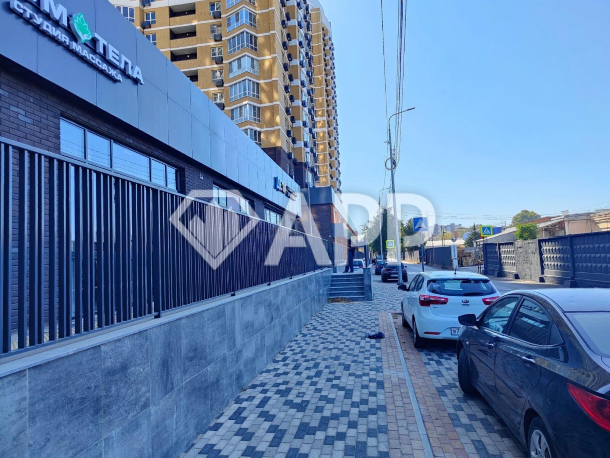 Сдать торговое помещение за 136 650 рублей на ул Старокубанская, 139/1