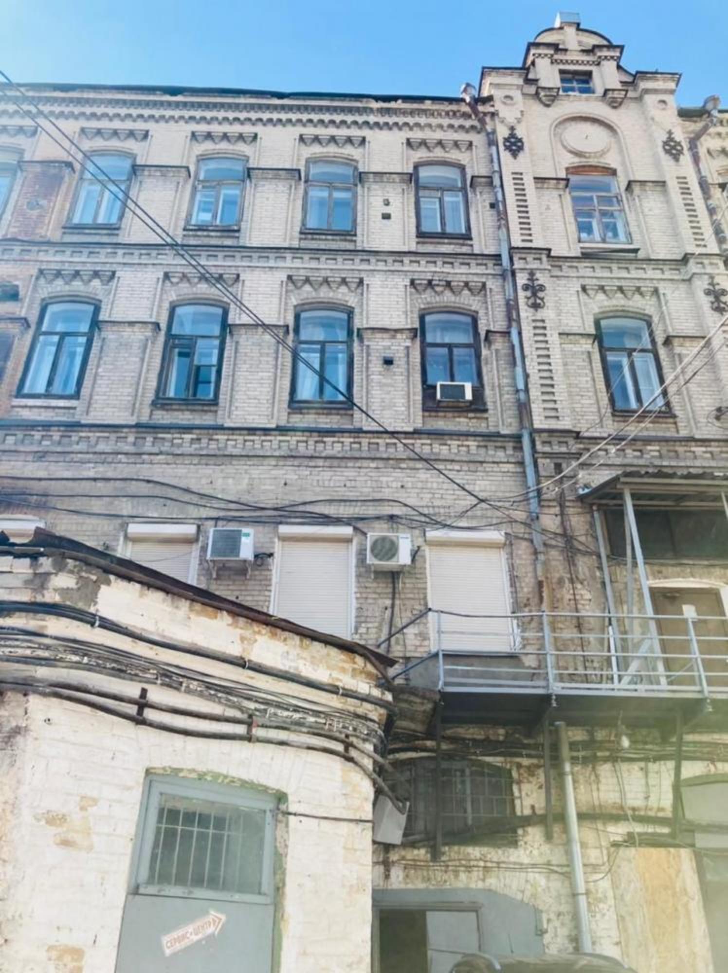 Купить офис, помещение под офис за 26 500 000 рублей на ул Профсоюзная, 15