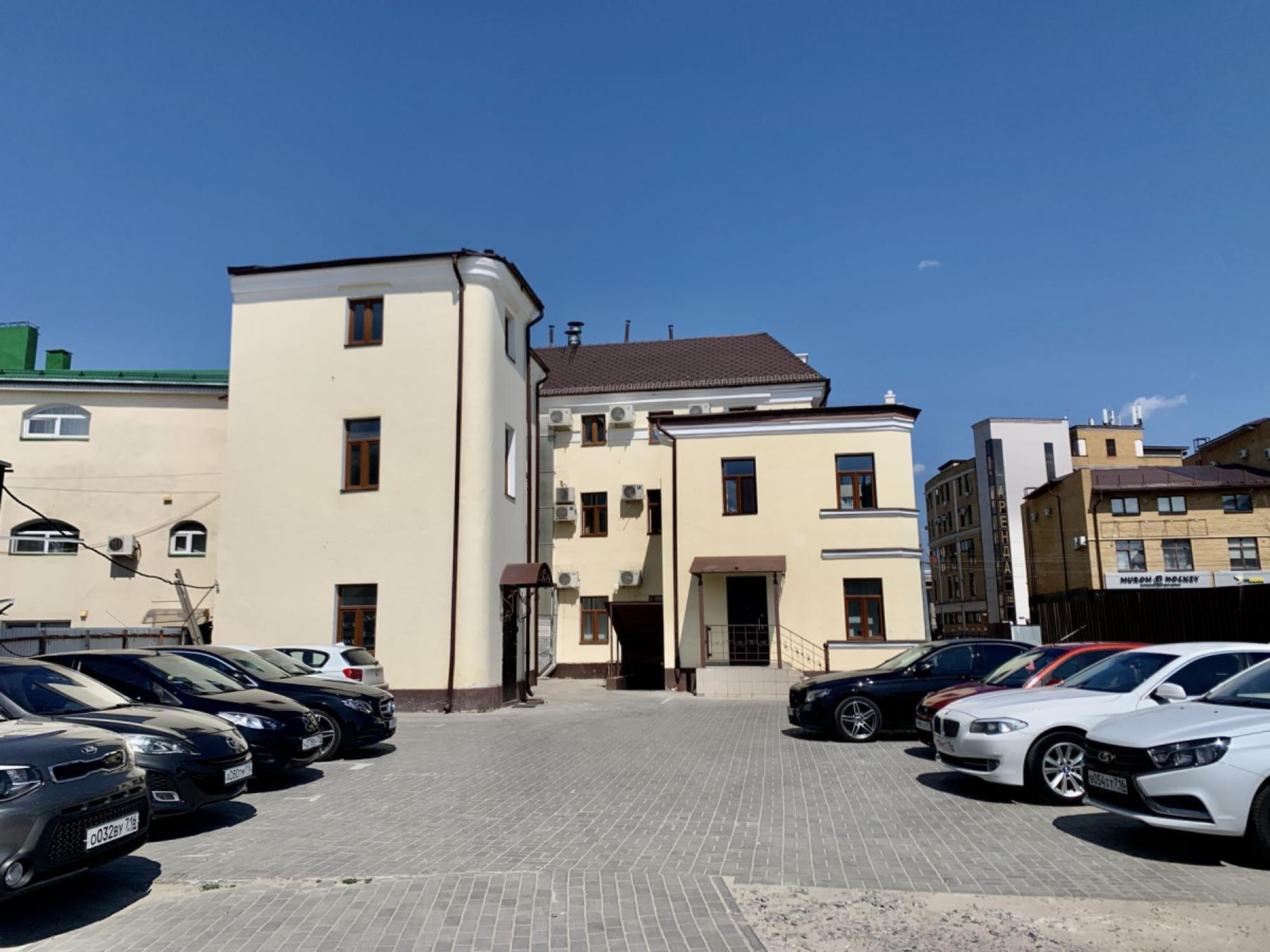 Купить офис, помещение под офис за 139 000 000 рублей на ул Московская, 28