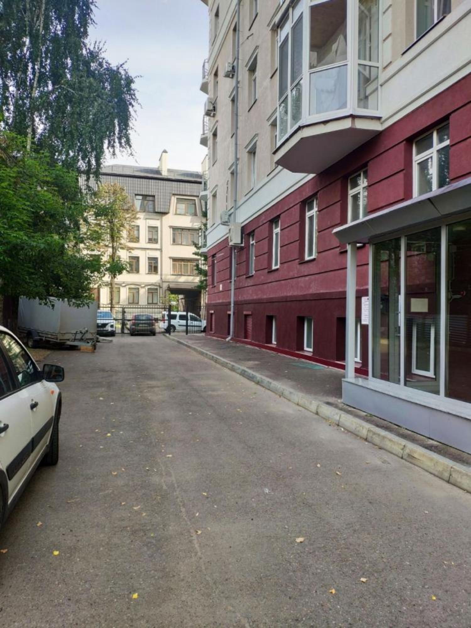 Купить помещение свободного назначения за 104 184 000 рублей на ул Ульянова-Ленина, 23