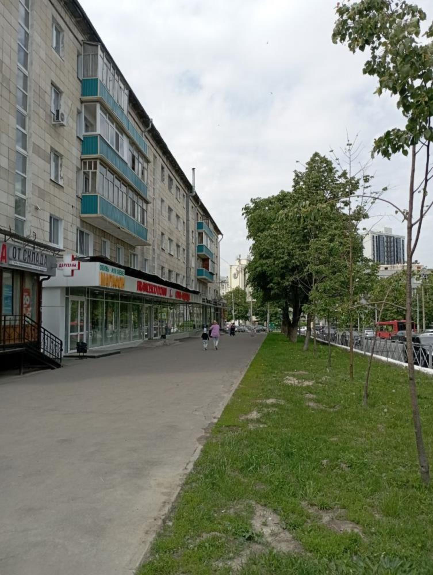 Купить помещение свободного назначения за 30 000 000 рублей на ул Космонавтов, 2