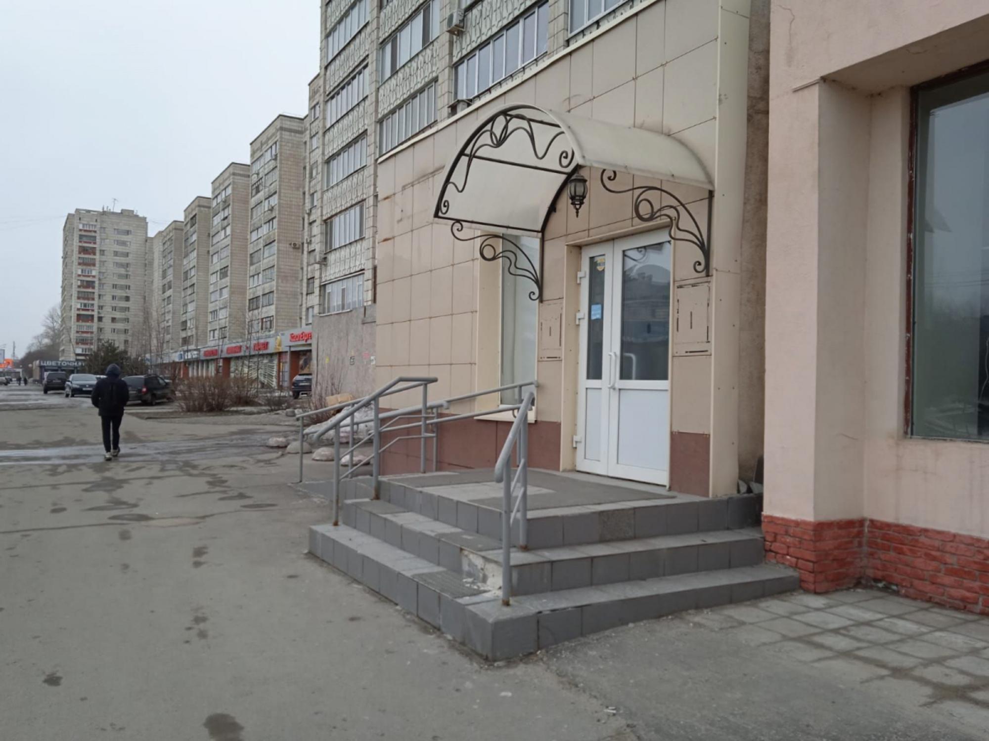 Купить помещение свободного назначения за 82 000 000 рублей на ул Горсоветская, 17