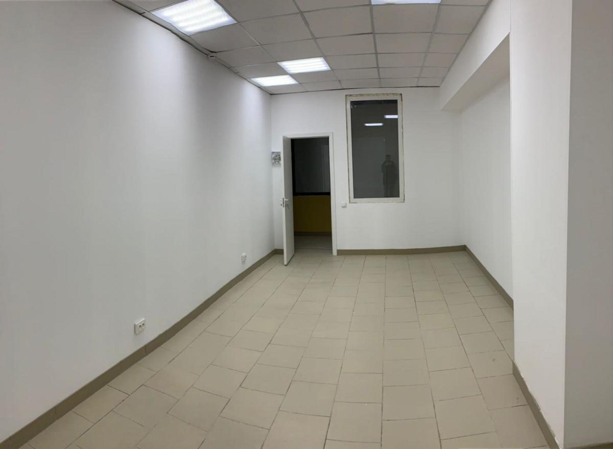 Сдать офис, помещение под офис за 14 640 рублей на ул Свободы, 25
