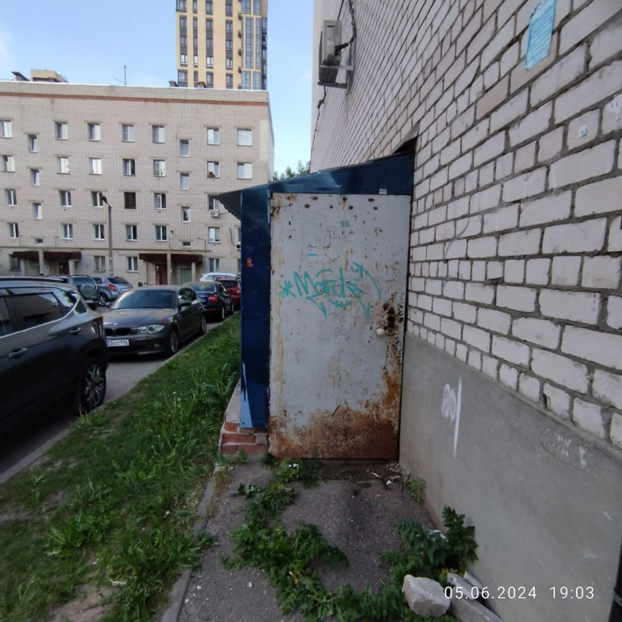 Купить складское помещение за 10 000 000 рублей на ул Космонавтов, 39Б