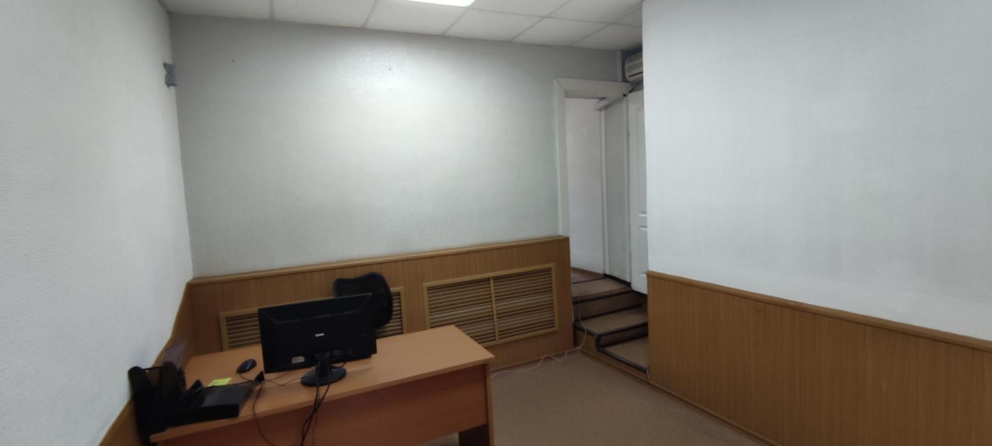 Купить офис, помещение под офис за 210 000 000 рублей на ул Ставропольская, 167а