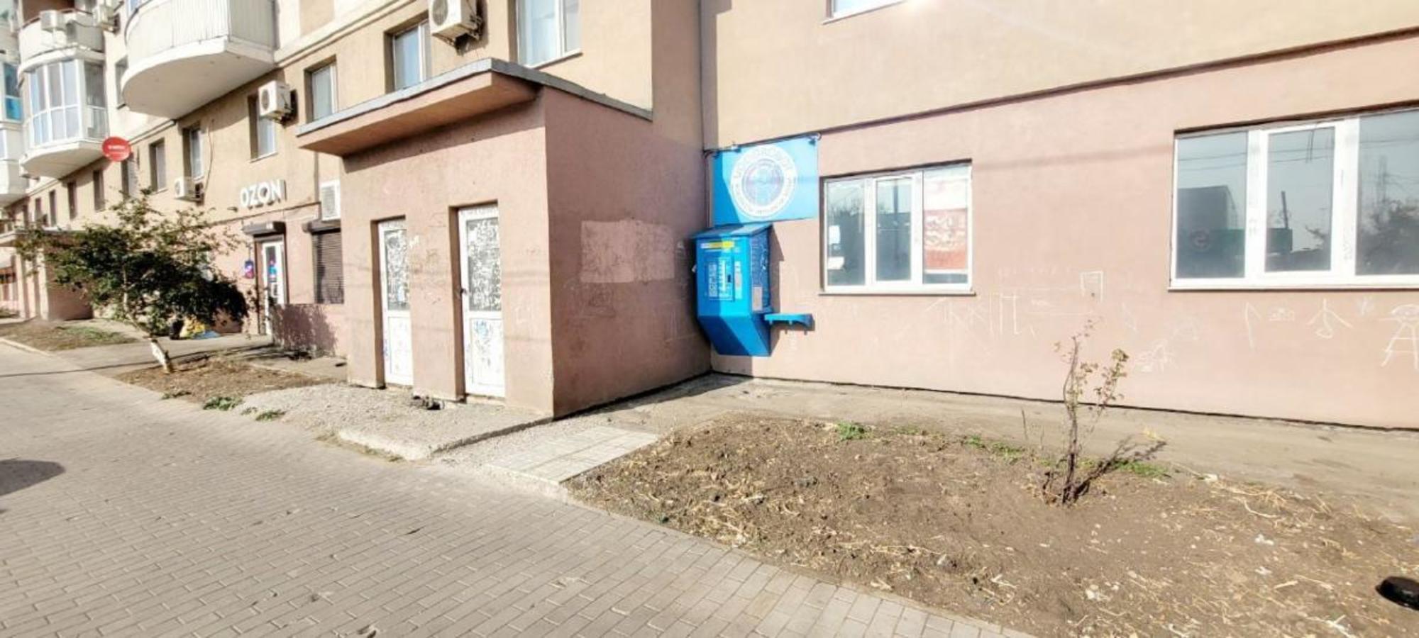 Сдать торговое помещение за 93 000 рублей на ул Пионерская, 100