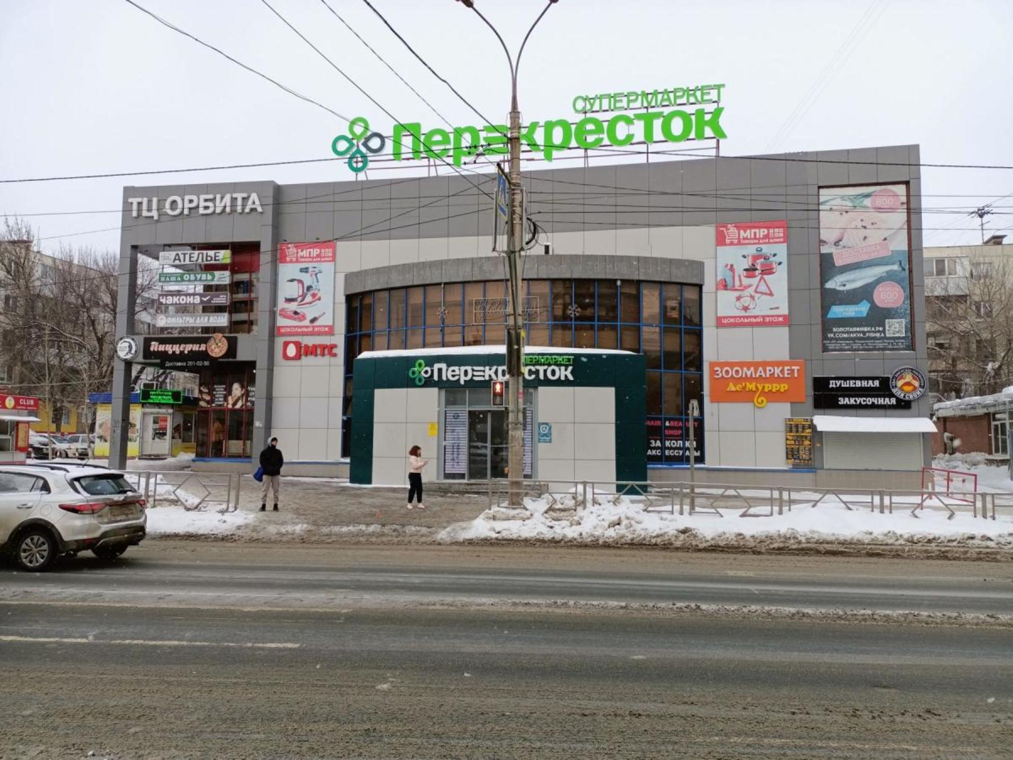 Сдать торговое помещение за 100 000 рублей на ул Георгия Димитрова, 7а