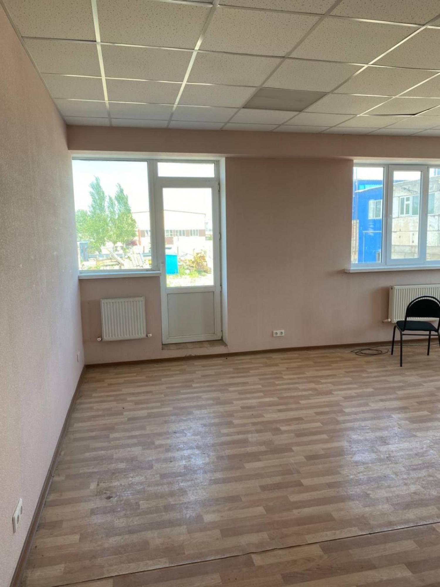 Сдать офис, помещение под офис за 216 000 рублей на ул Южно-Промышленная, 15