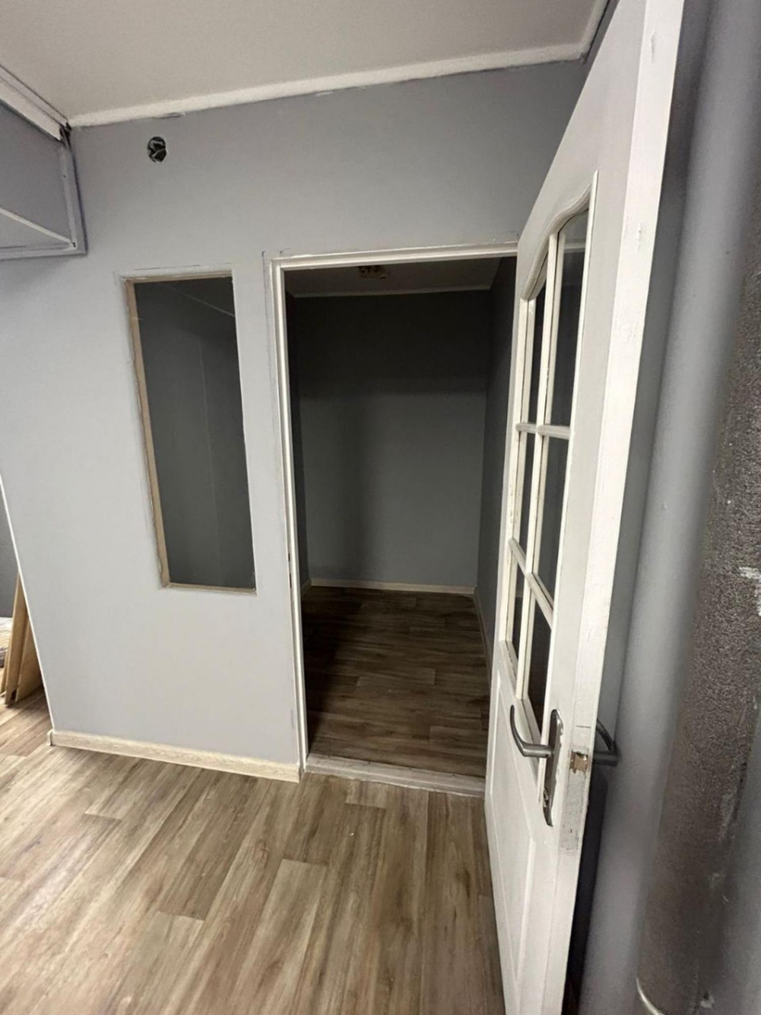Сдать офис, помещение под офис за 99 900 рублей на ул Декабристов, 129
