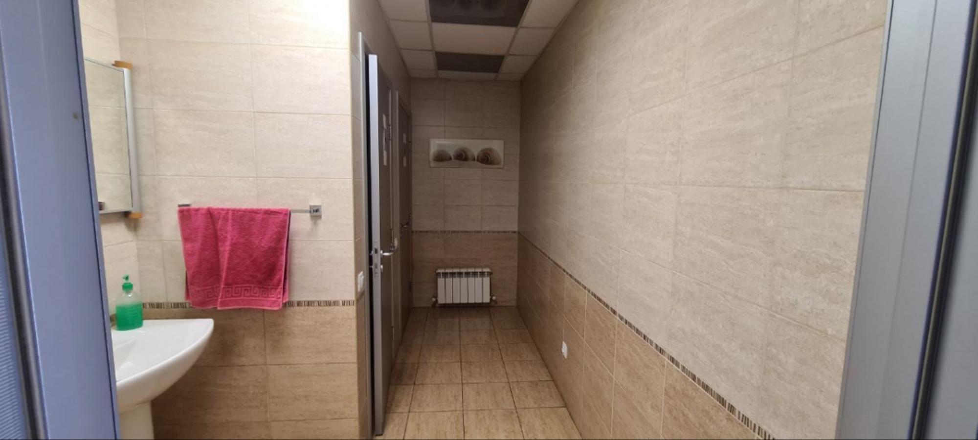 Сдать офис, помещение под офис за 328 000 рублей на ул Республиканская, 106