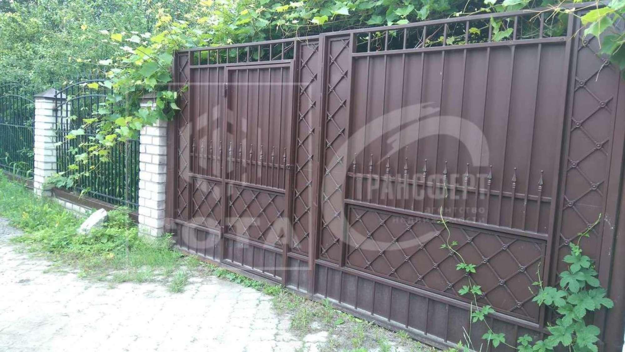 Купить дачу, дом, коттедж за 4 550 000 рублей на Центральная улица