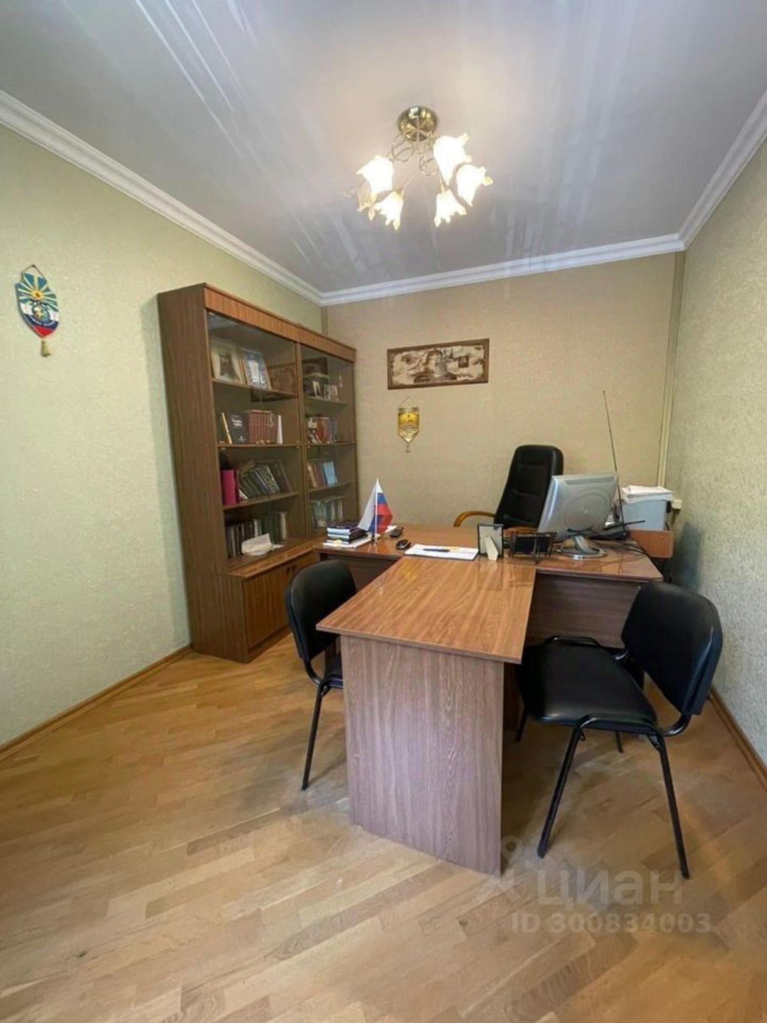 Купить офис, помещение под офис за 8 000 000 рублей на улица Маршала Жукова, 16